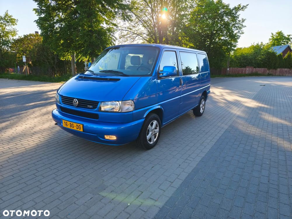 Volkswagen Transporter - 9