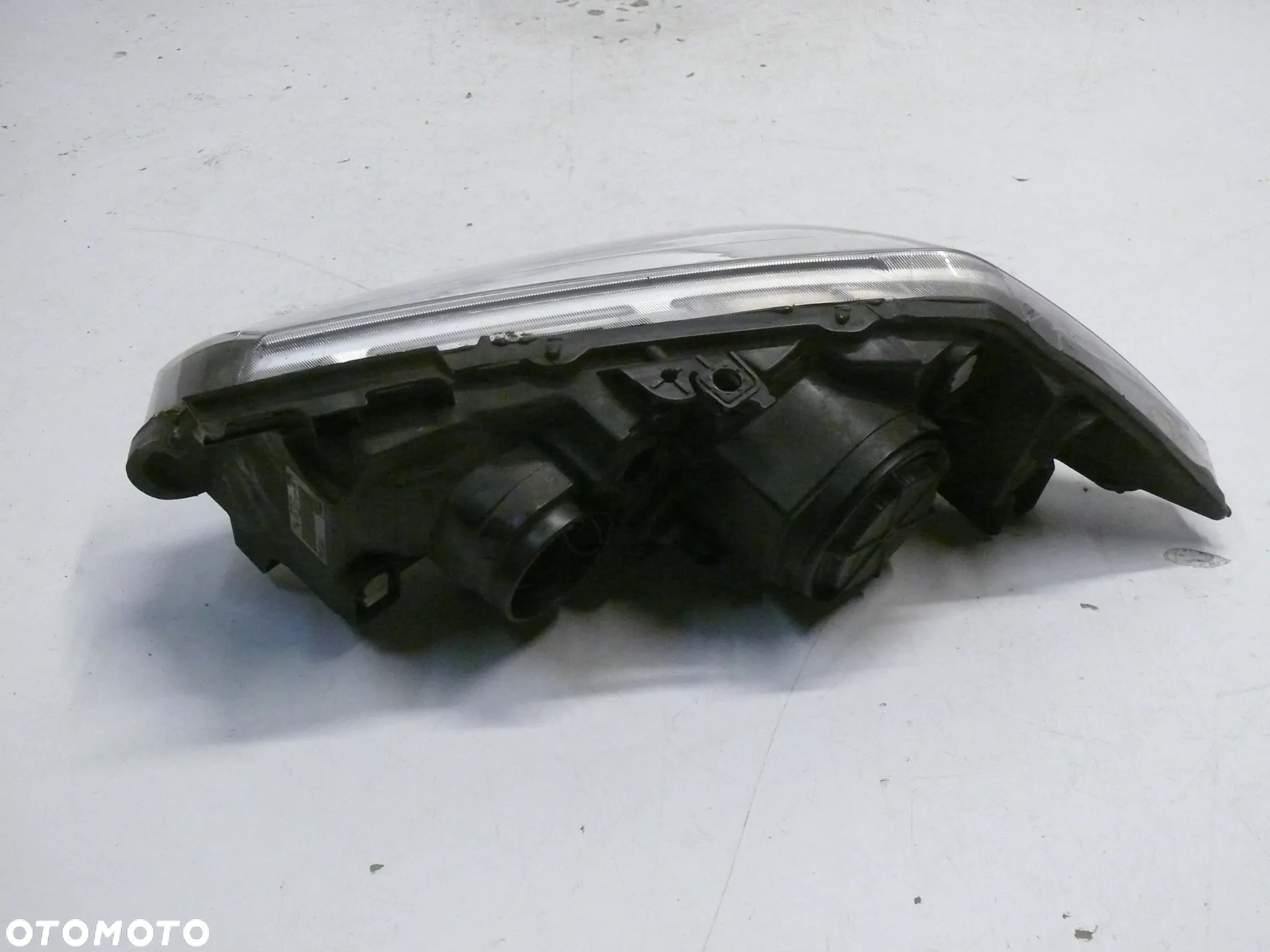 RENAULT MEGANE II LIFT LAMPA PRAWA SOCZEWKA - 3