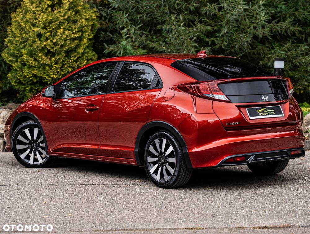 Honda Civic 1.8 i-VTEC Sport - 24