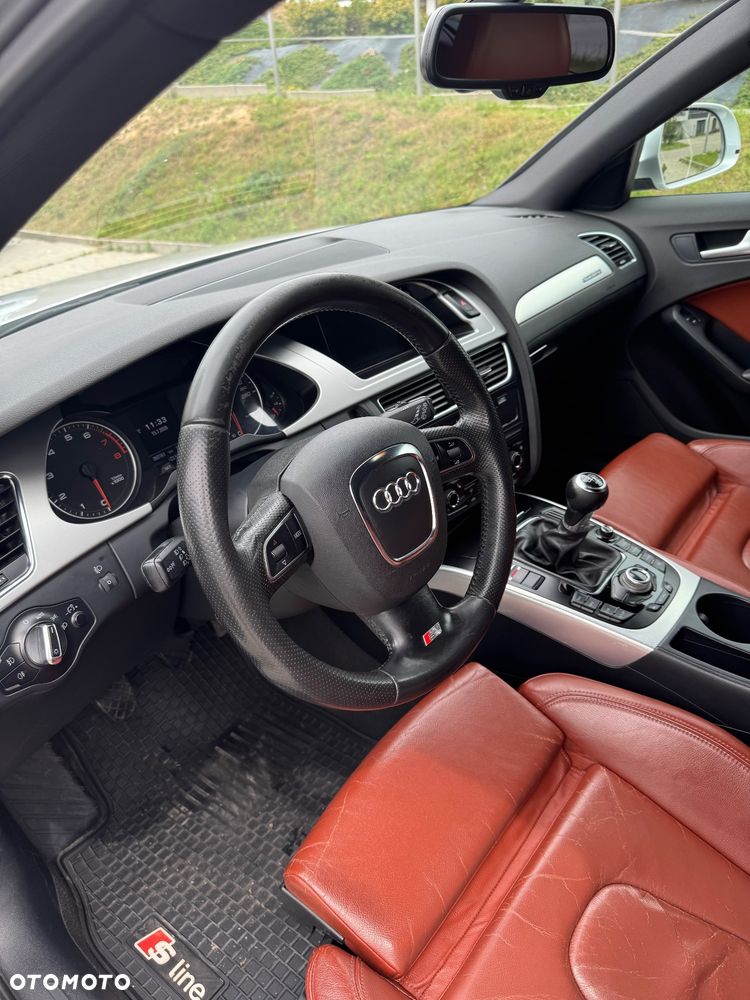 Audi A4 Avant 2.0 TFSI quattro Ambition - 25