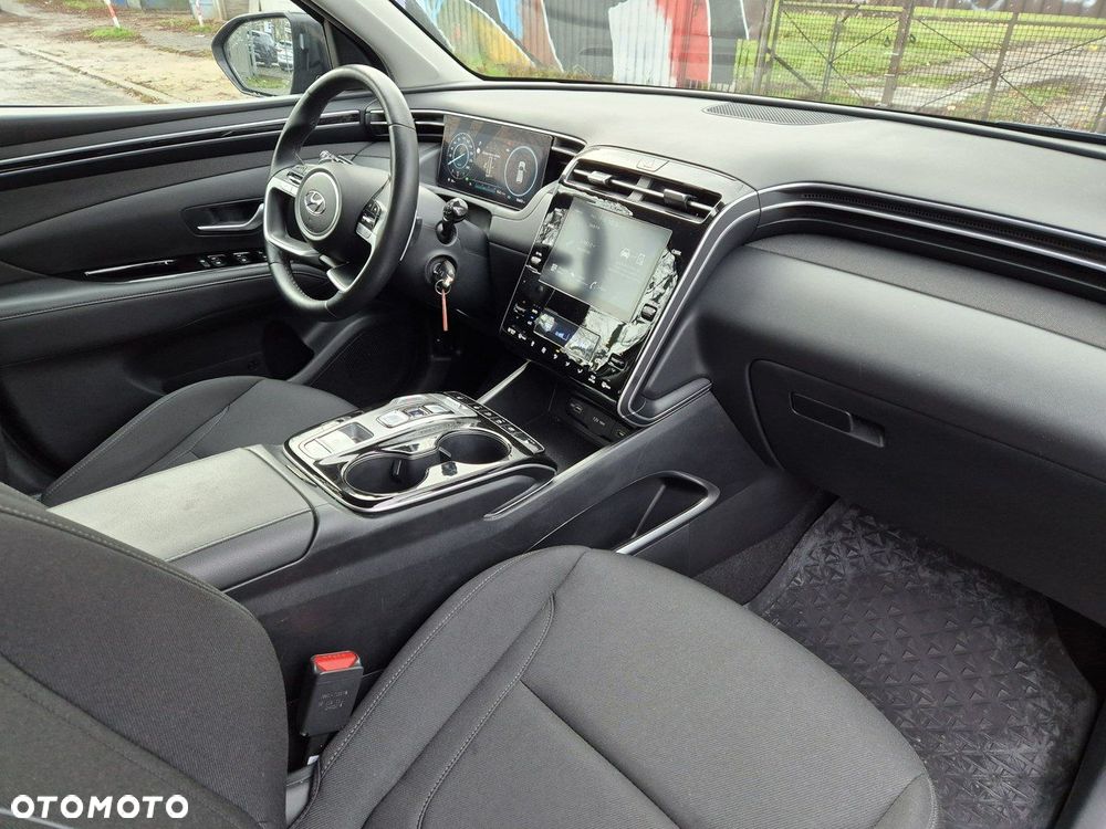 Hyundai Tucson 1.6 T-GDi HEV Smart 2WD - 19