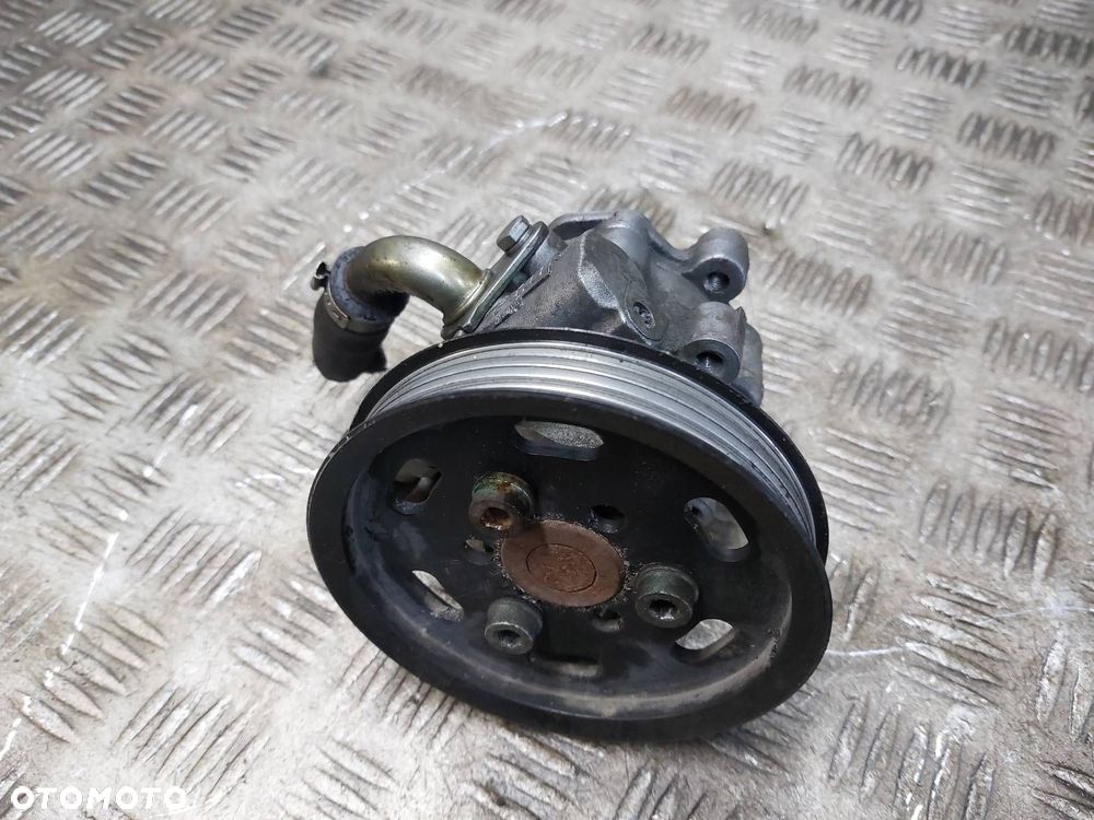POMPA WSPOMAGANIA VOLKSWAGEN PASSAT B5 FL 1.9 TDI 8D0145177Q - 2