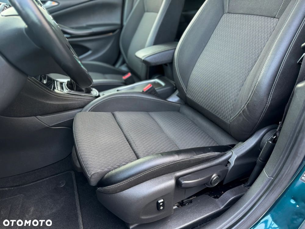 Opel Astra 1.4 Turbo Start/Stop Business - 23