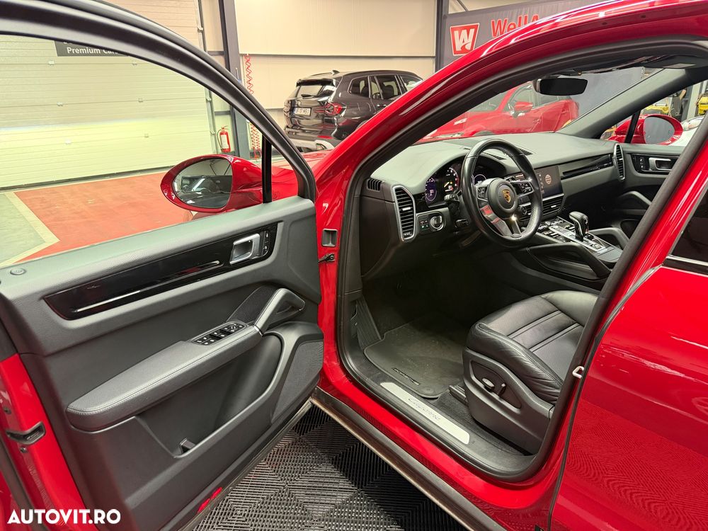 Porsche Cayenne Coupe E-Hybrid Tiptronic S - 8