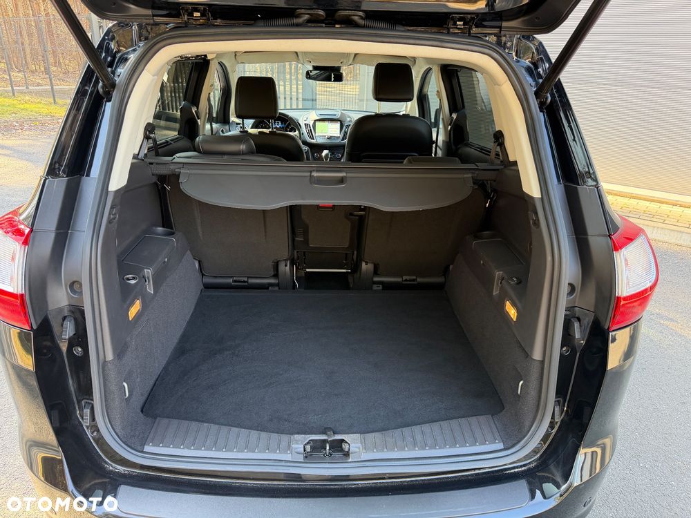 Ford Grand C-MAX - 18