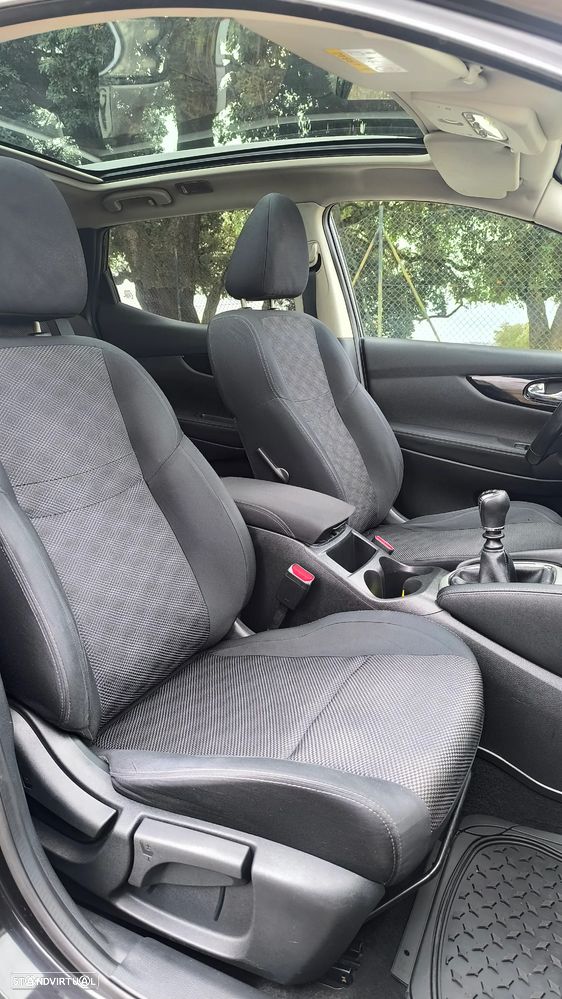 Nissan Qashqai 1.5 dCi N-Connecta 18 RS - 41
