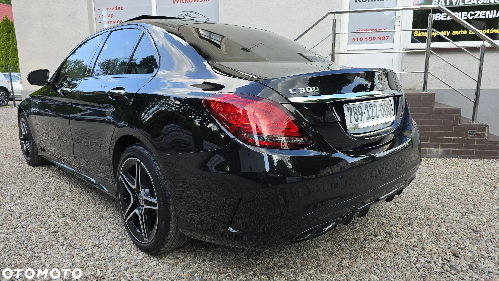 Mercedes-Benz Klasa C 300 9G-TRONIC AMG Line - 6