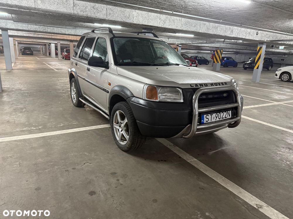 Land Rover Freelander 2.0 D - 1