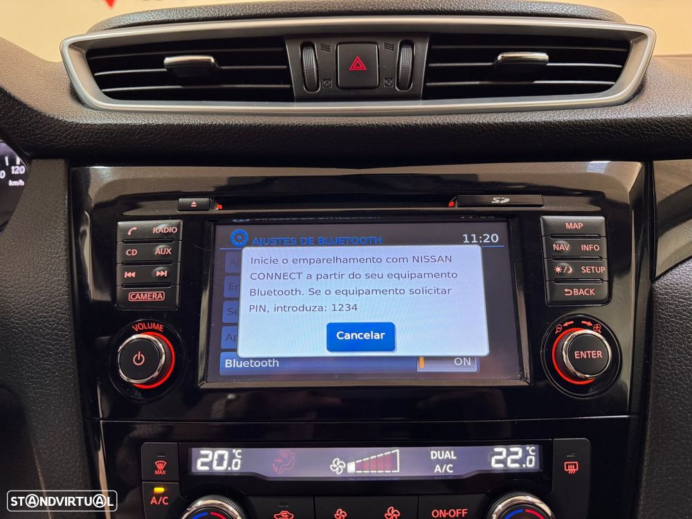 Nissan Qashqai 1.5 dCi N-Connecta - 22