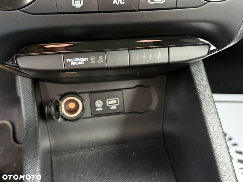 Hyundai i20 1.0 T-GDI EDITION 30+ - 31