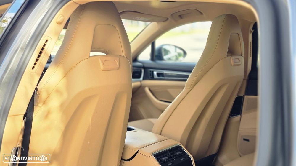 Porsche Panamera Sport Turismo 4 E-Hybrid Platinum Edition - 21