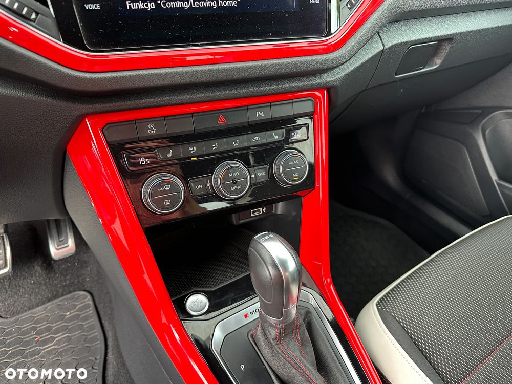 Volkswagen T-Roc - 15