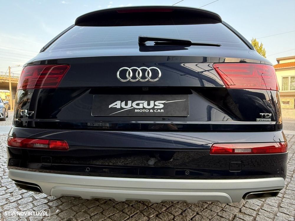 Audi Q7 3.0 TDI quattro tiptronic 7L - 5