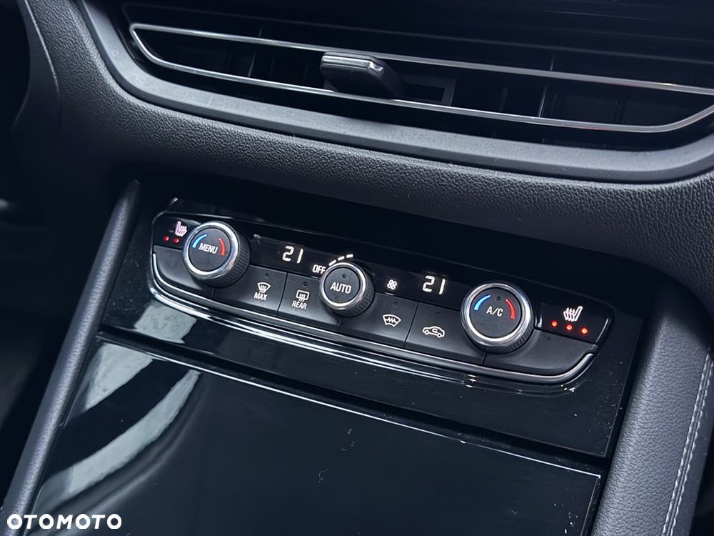 Opel Grandland 1.5 D Automatik Ultimate - 3