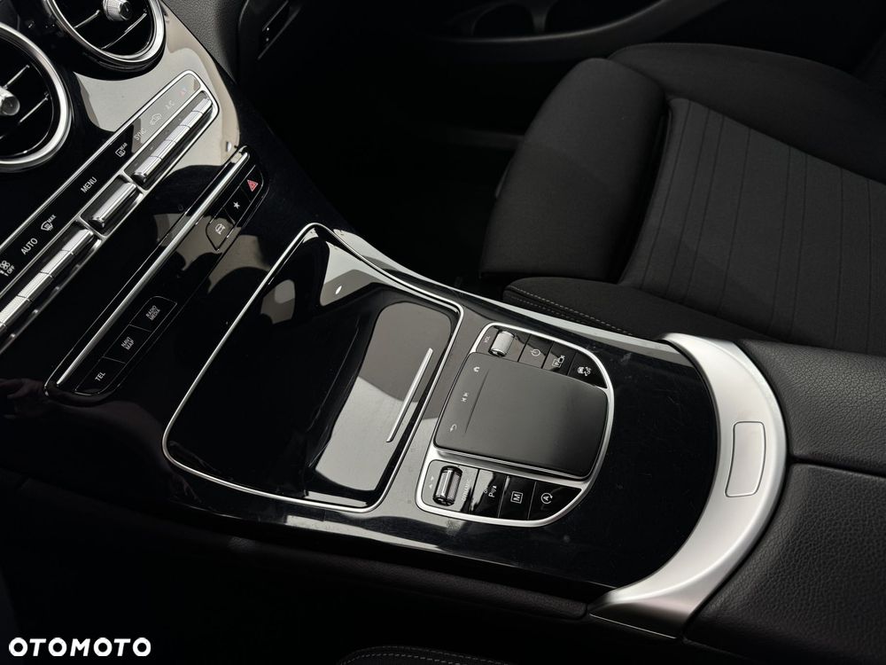 Mercedes-Benz GLC 200 d 4-Matic - 25