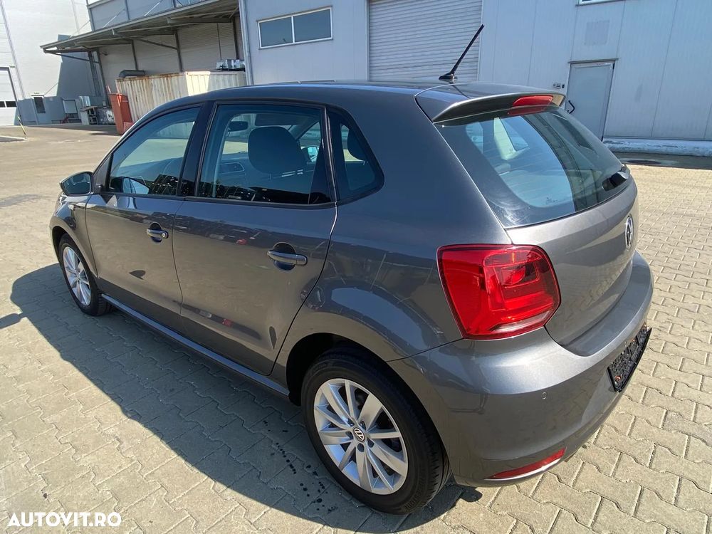 Volkswagen Polo 1.4 TDI (Blue Motion Technology) Comfortline - 4