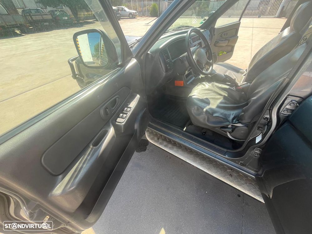 Mitsubishi L200 (K74TZNDFL6) - 5