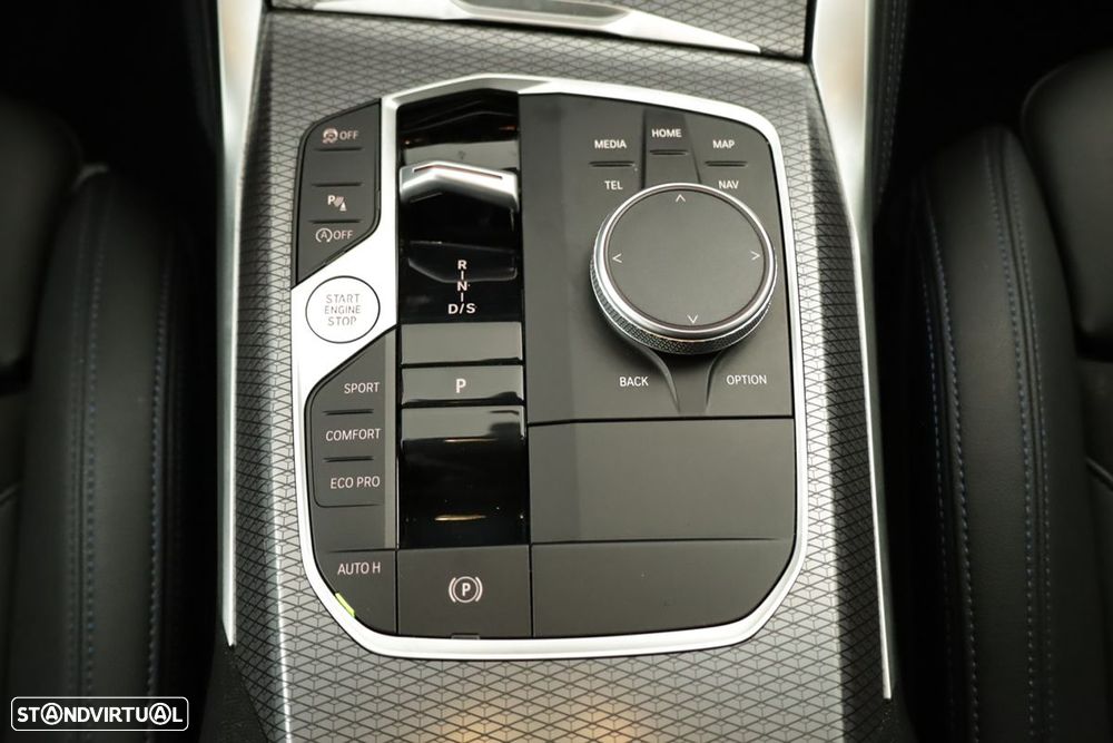 BMW 420 Gran Coupé i Pack Desportivo M Auto - 13