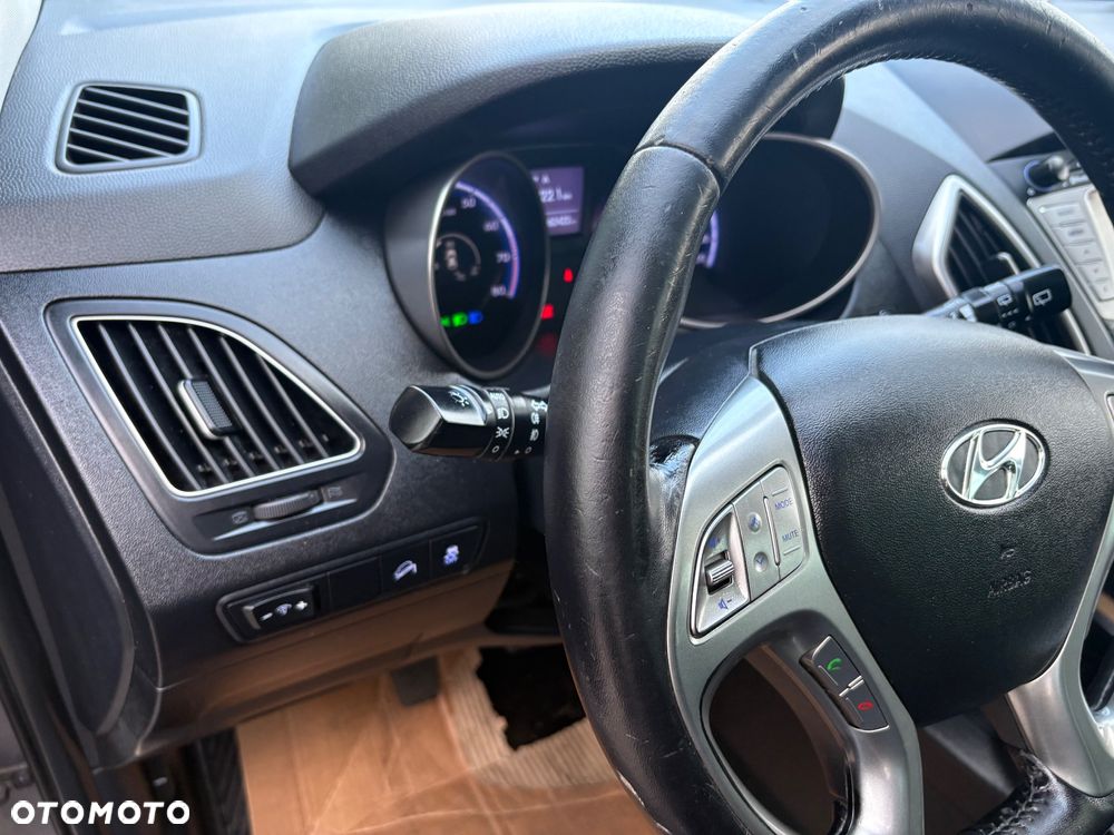 Hyundai ix35 2.0 Premium 2WD - 16