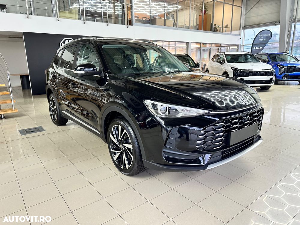 MG ZS HEV 1.5 GSI AT Exclusive - 8