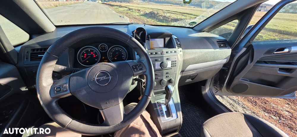 Opel Zafira 1.9 CDTI Enjoy Aut. - 13