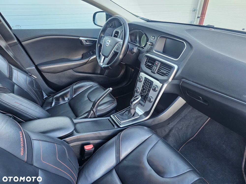 Volvo V40 D2 Geartronic Ocean Race - 30