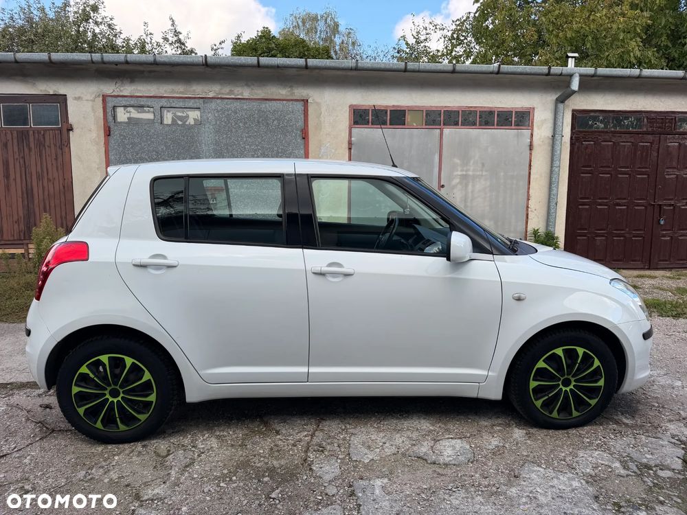 Suzuki Swift 1.3 GLX / Comfort - 6