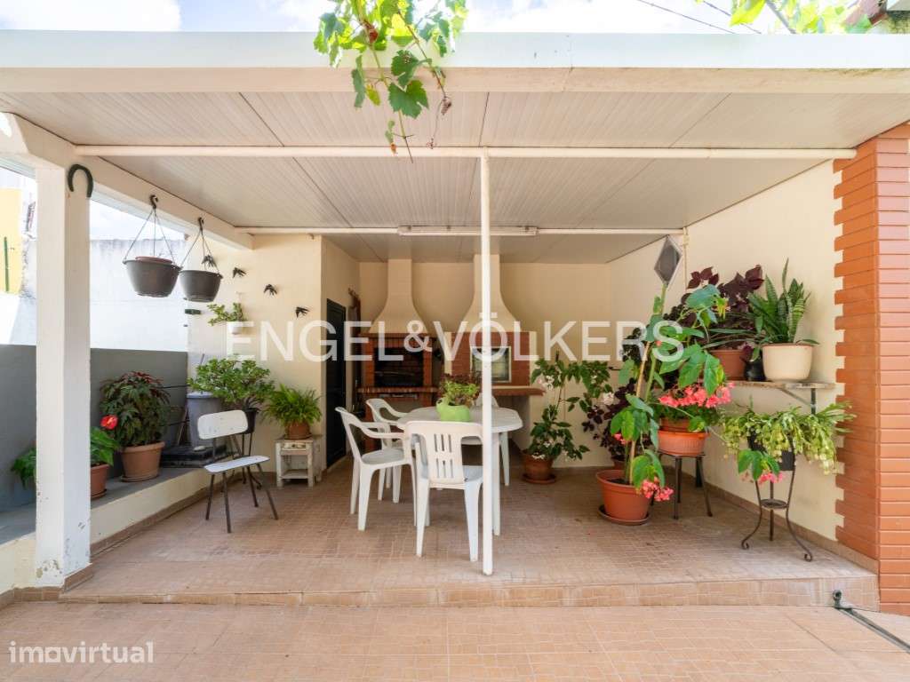 Moradia de Prestígio com 436 m² em Lote Privativo - Grande imagem: 4/60