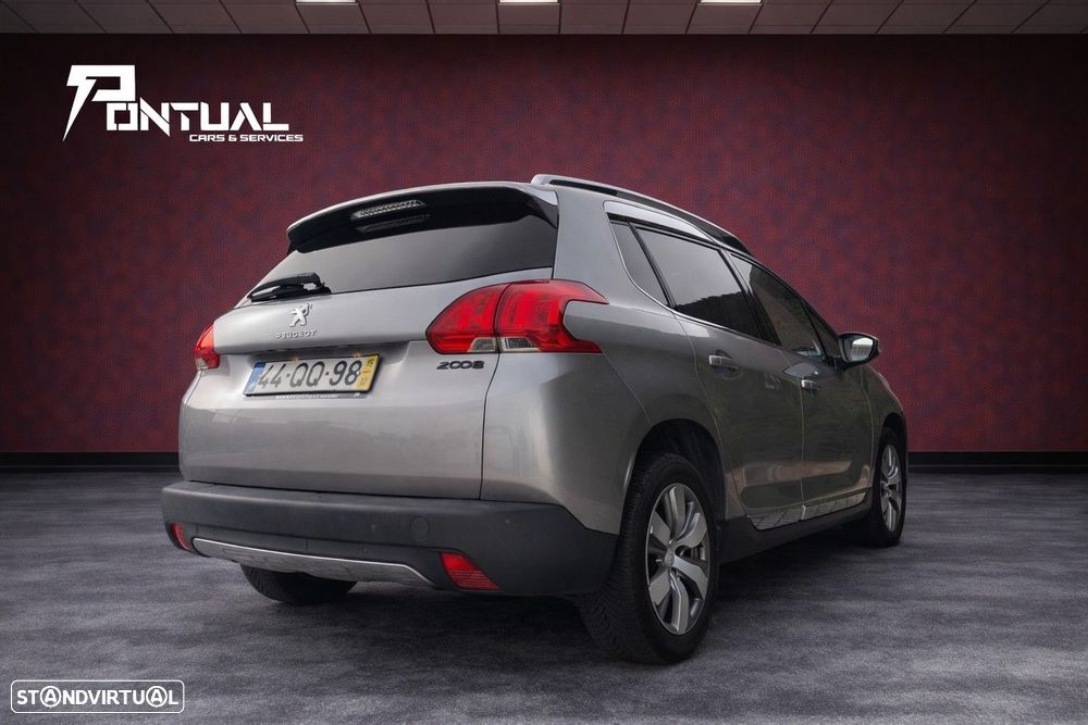 Peugeot 2008 1.2 PureTech Allure - 5