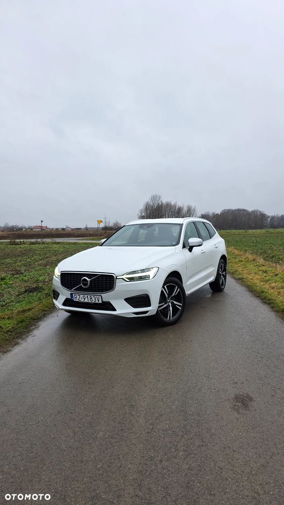 Volvo XC 60 D3 R-Design - 2