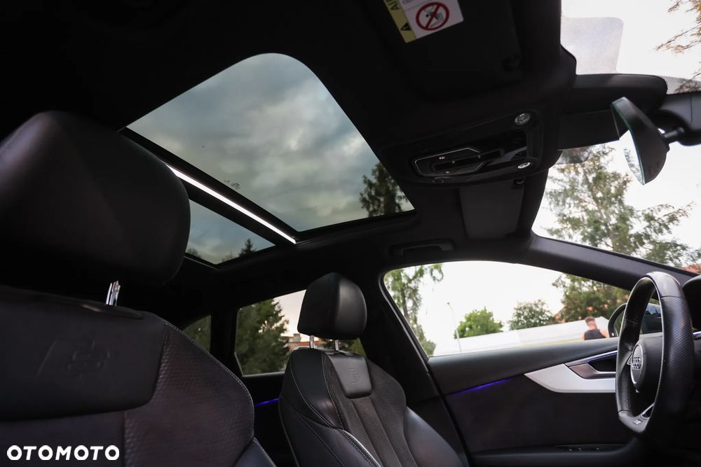 Audi A4 Avant 2.0 TDI DPF clean diesel quattro S tronic S line Sportpaket - 25