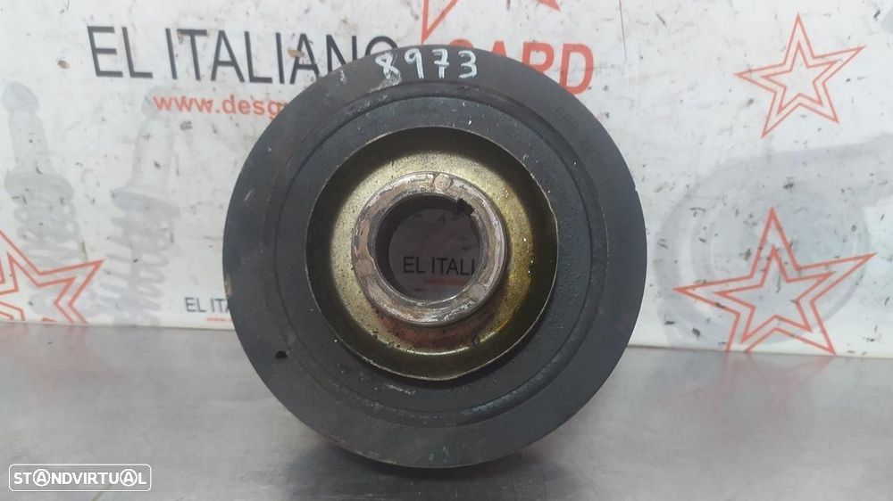 POLI DA CAMBOTA LAND ROVER DISCOVERY SALLJGLJ - 1