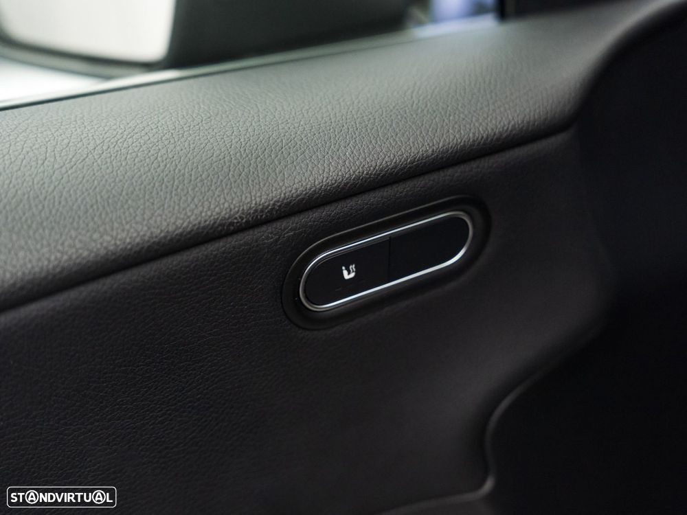 Mercedes-Benz A 250 e Style Plus - 19