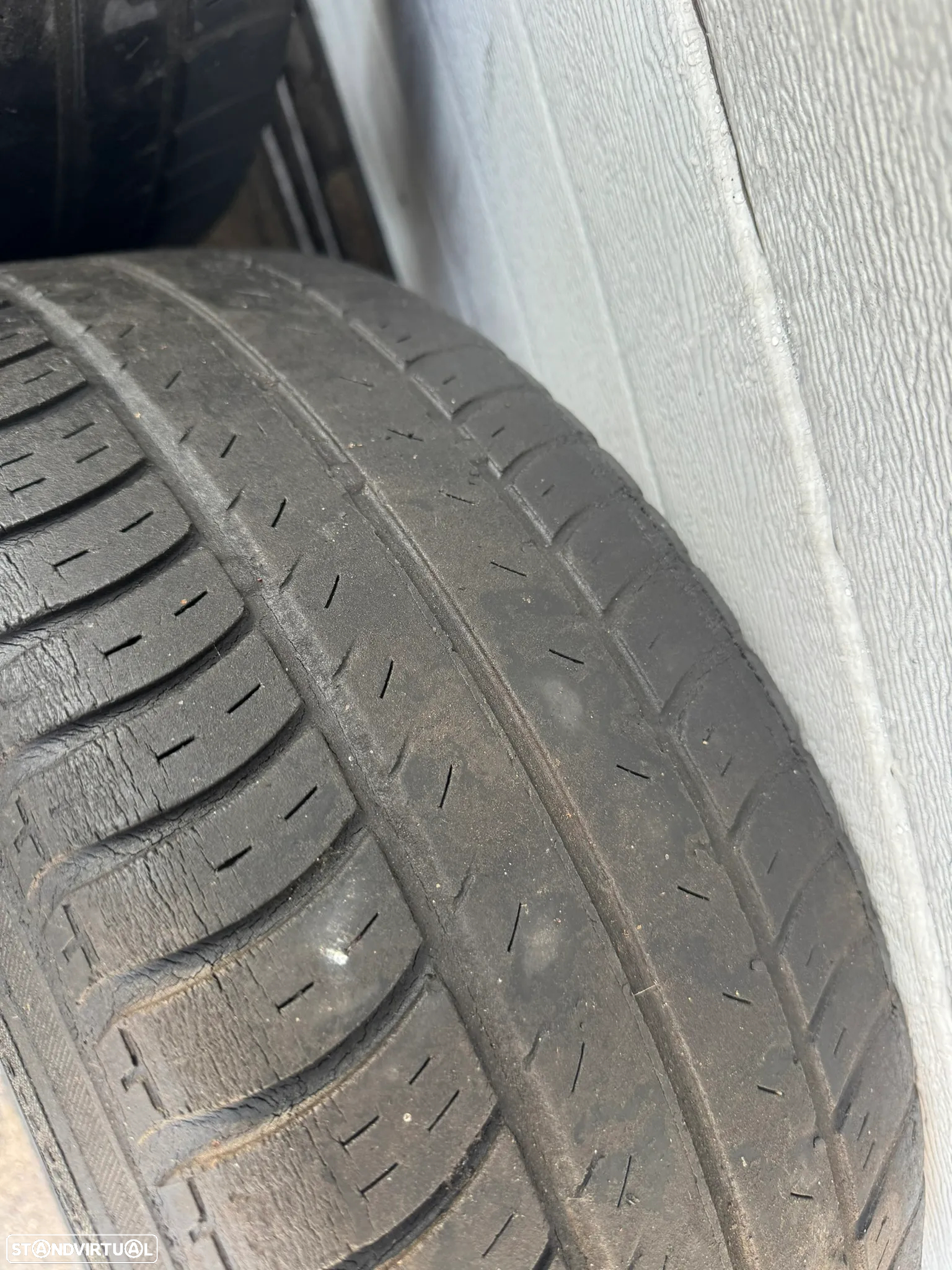 4 Jantes BMW+ 4 Pneus 205/60 R15 - 6