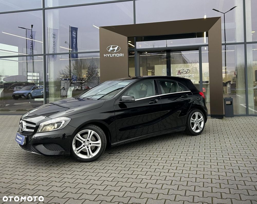 Mercedes-Benz Klasa A 180 7G-DCT - 4