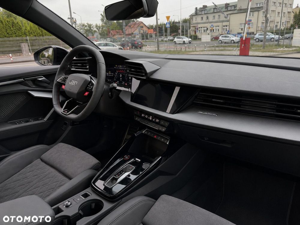 Audi RS3 Sportback - 14