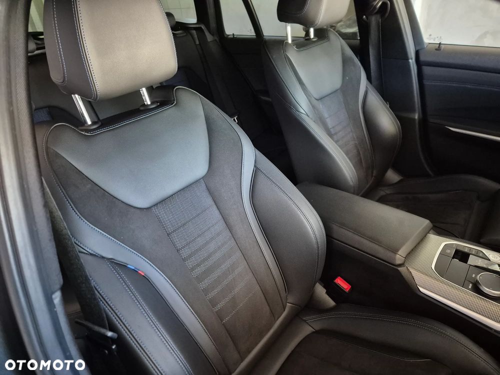 BMW Seria 3 320d Sport Line - 7