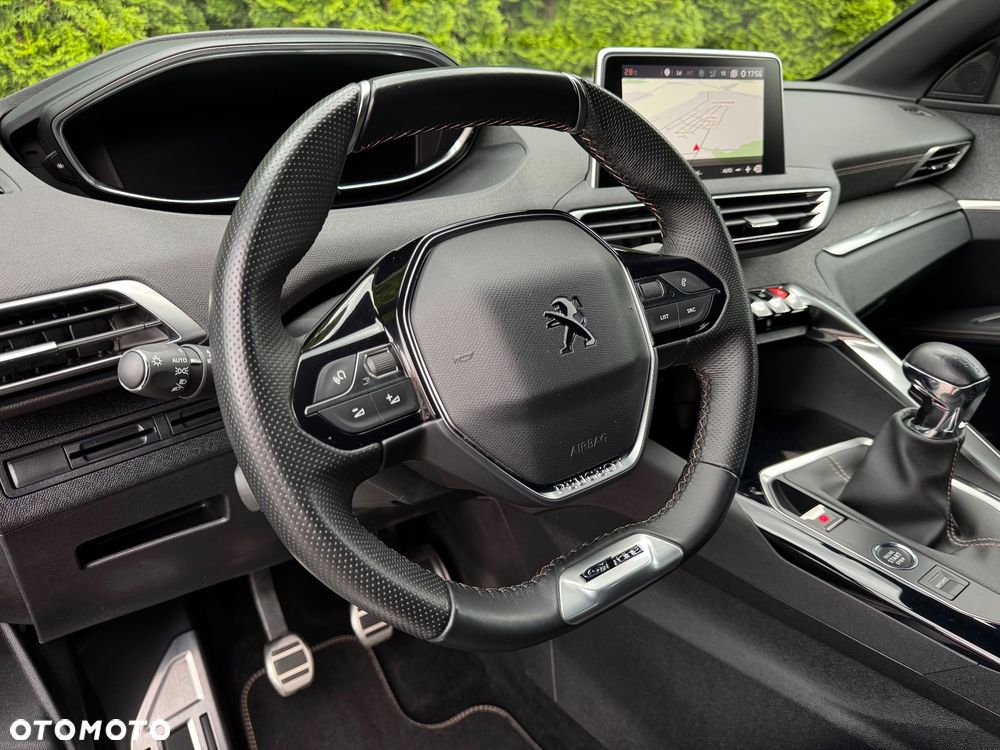 Peugeot 3008 - 25