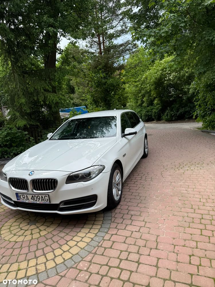 BMW Seria 5 520d xDrive - 3