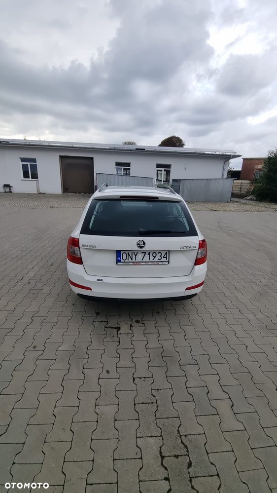 Skoda Octavia 1.6 TDI DPF Active - 6