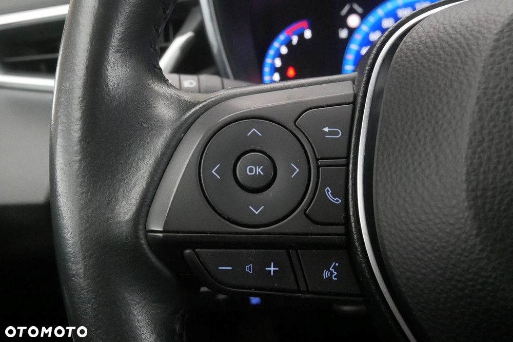 Toyota Corolla - 23