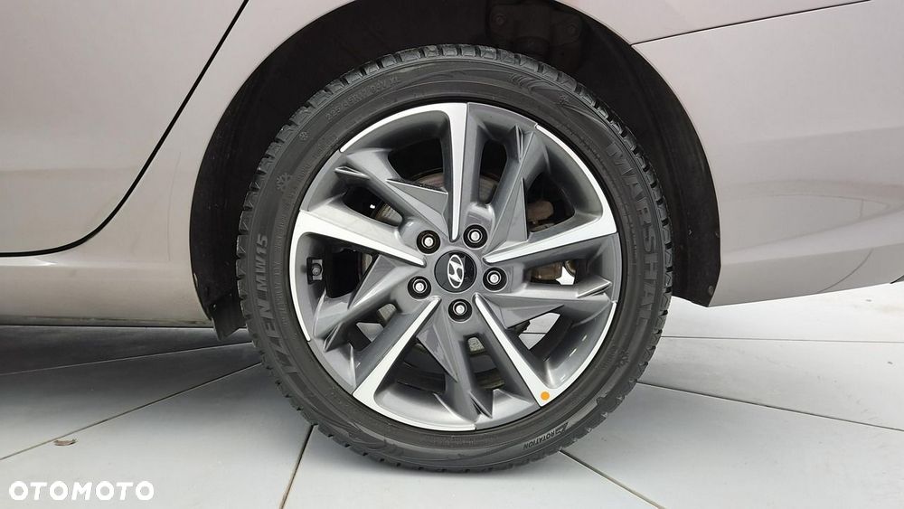 Hyundai i30 - 25