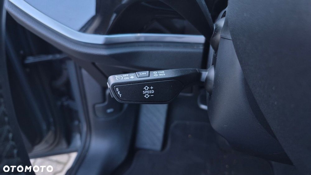 Audi Q3 35 TFSI mHEV S tronic - 32