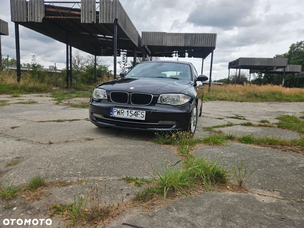 BMW Seria 1 118d DPF - 2