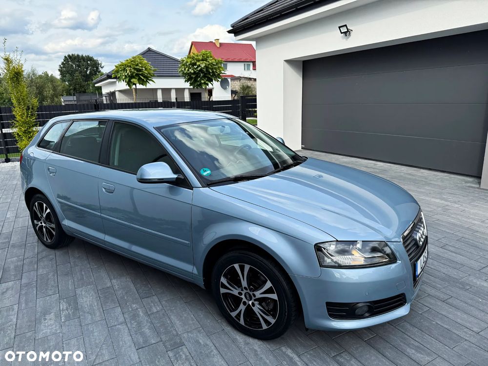 Audi A3 Sportback 1.6 Ambition - 11