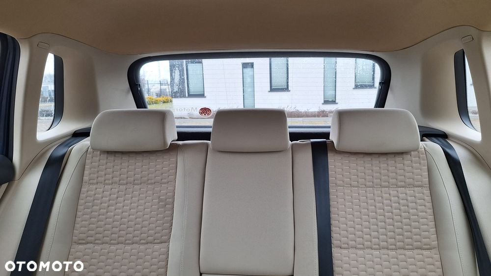 Volkswagen Tiguan 2.0 TDI 4Mot Track&Field - 11