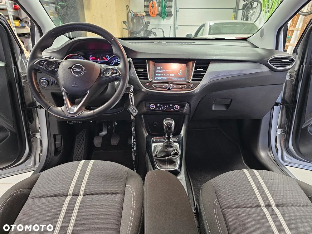 Opel Crossland X 1.2 T Eco Design Line S&S - 10