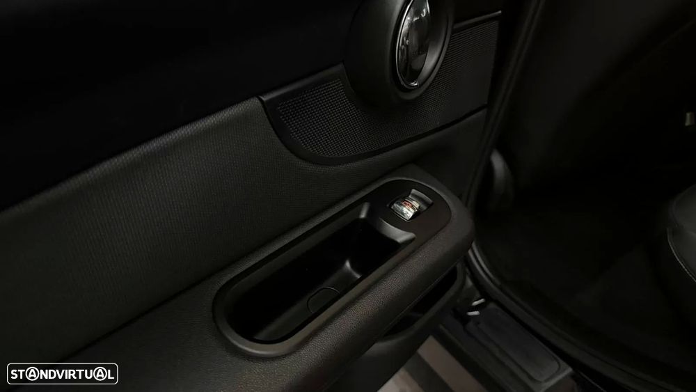 MINI Clubman One D - 15