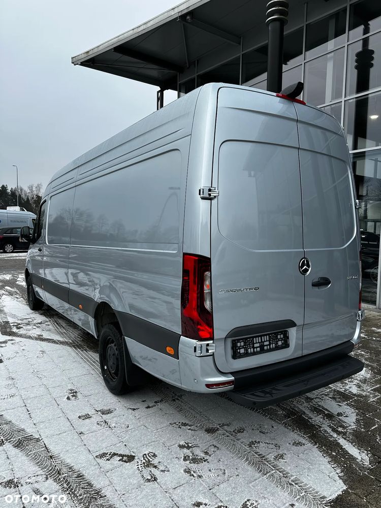Mercedes-Benz Sprinter 319 CDI Furgon Select długi 4325 mm L3H2 - 6