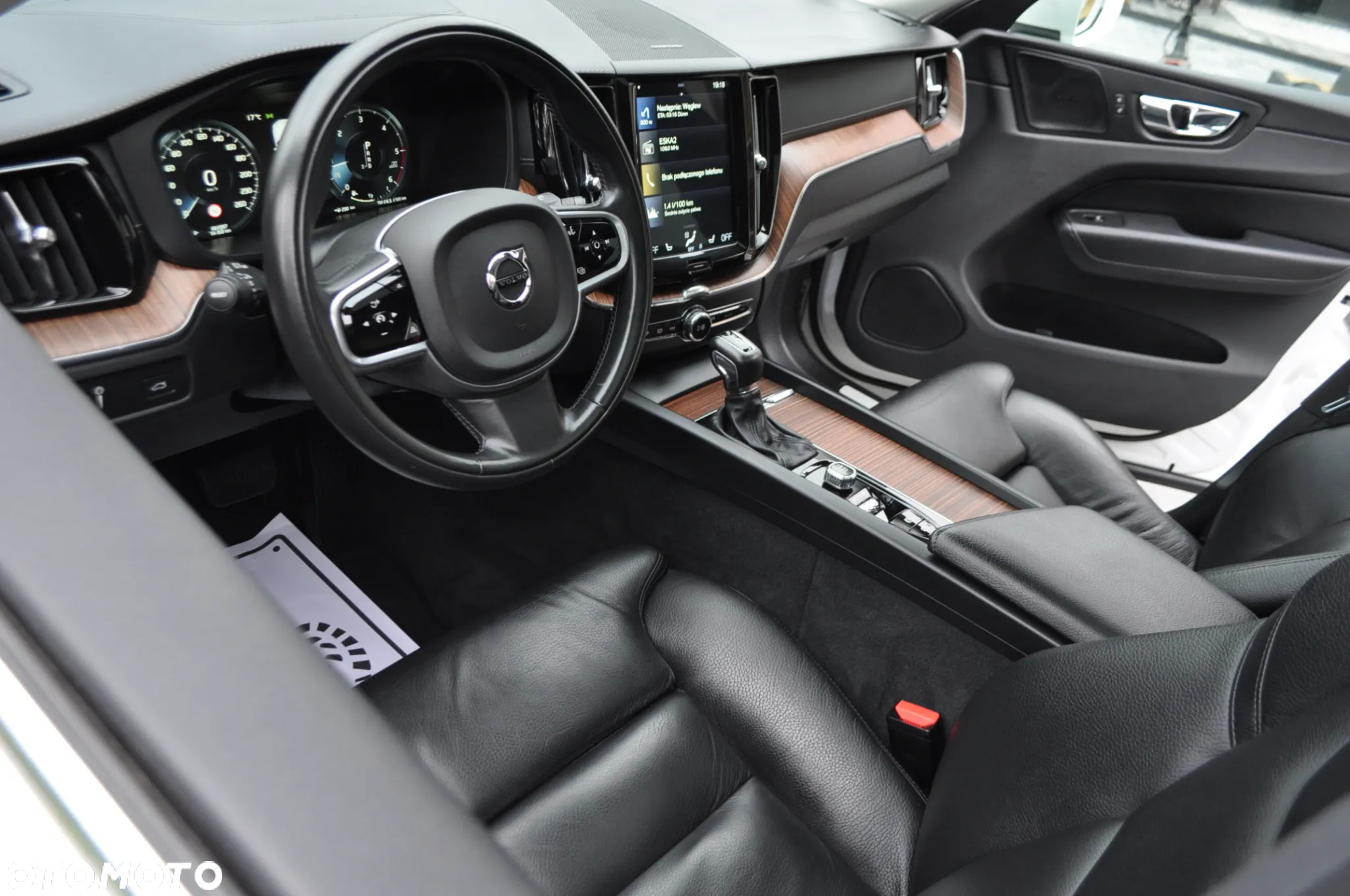 Volvo XC 60 D4 Geartronic Inscription - 35